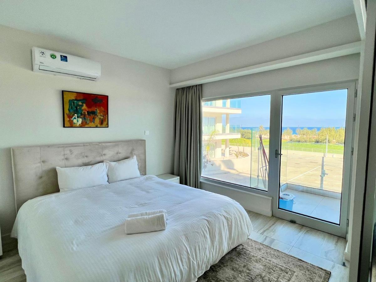 Emerald Suites Protaras Exterior photo