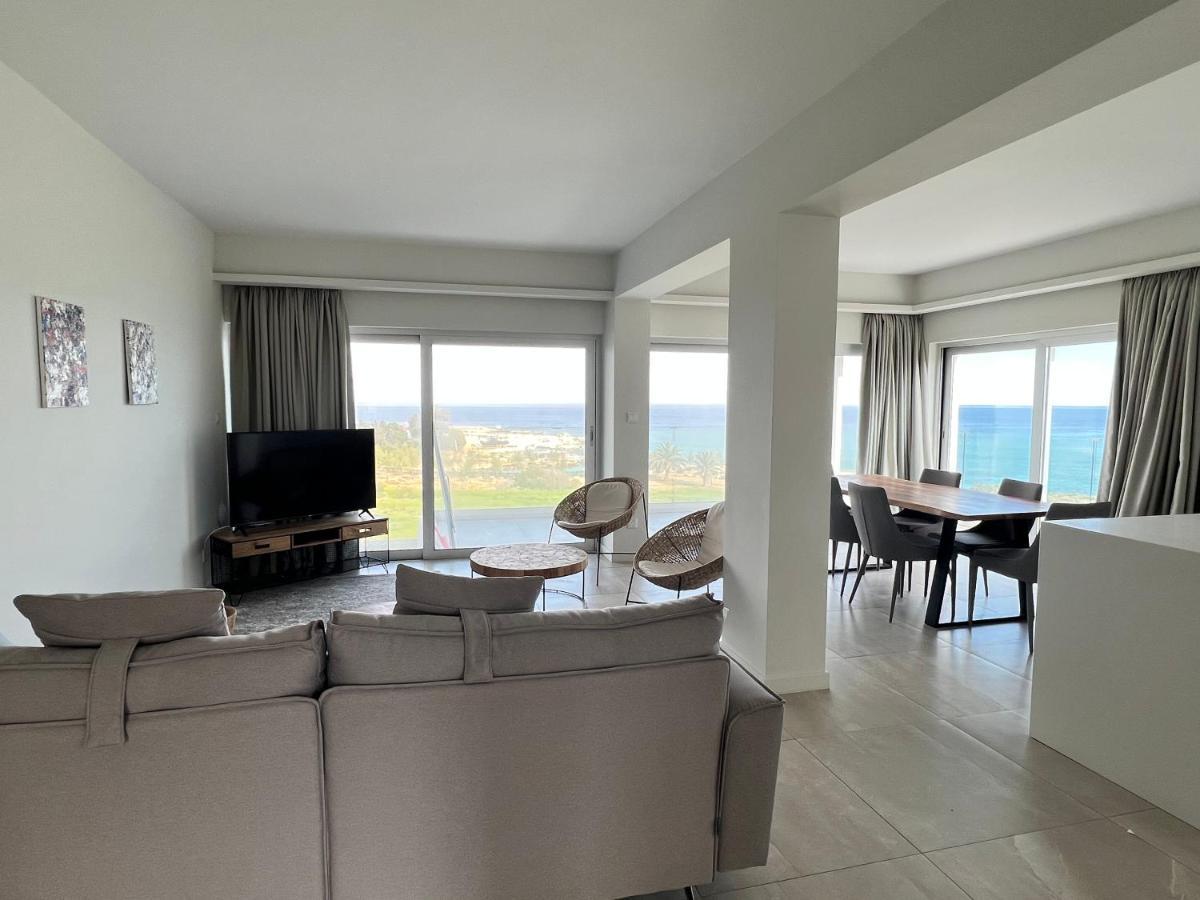 Emerald Suites Protaras Exterior photo