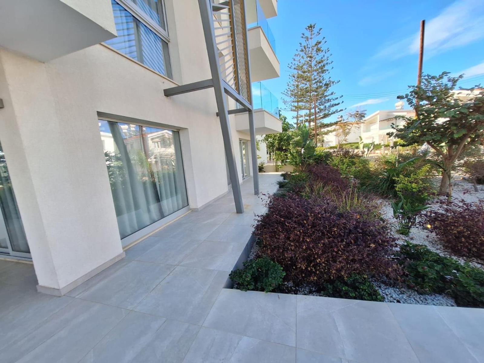 Emerald Suites Protaras Exterior photo